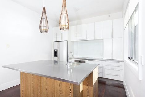 Photo of property in 151 Birkenhead Avenue, Birkenhead, Auckland, 0626