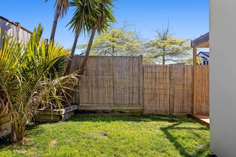 Photo of property in 4/48 Schnapper Rock Road, Schnapper Rock, Auckland, 0632