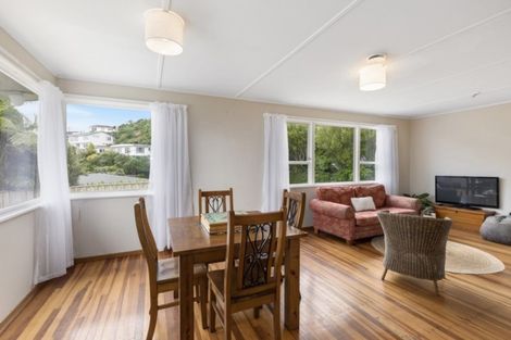 Photo of property in 1/30 London Road, Korokoro, Lower Hutt, 5012