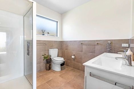 Photo of property in 601 Cable Bay Block Road, Cable Bay, 0420