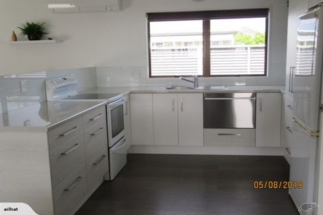 Photo of property in 2/24 Rosier Road, Glen Eden, Auckland, 0602