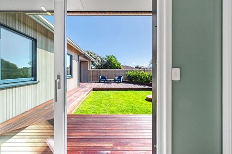 Photo of property in 23 Datum Way, Paraparaumu, 5032