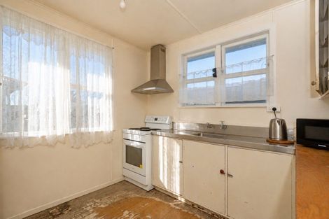 Photo of property in 37 Munro Street, Elgin, Gisborne, 4010
