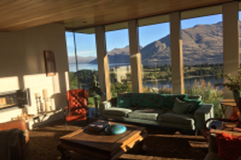 Photo of property in 27 Edinburgh Drive, Queenstown, 9300