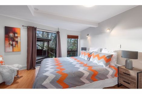 Photo of property in 29 Glencoe Road, Browns Bay, Auckland, 0630