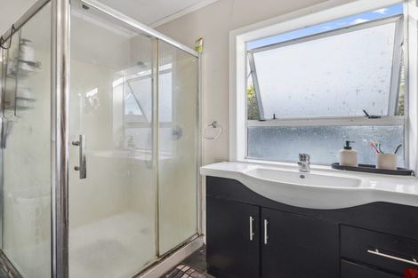 Photo of property in 6b Tawa Street, Waikanae, 5036