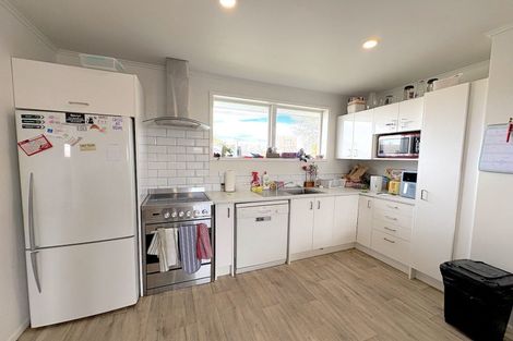 Photo of property in 1/72 Epsom Road, Sockburn, Christchurch, 8042