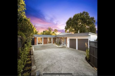 Photo of property in 68b Te Atatu Road, Te Atatu South, Auckland, 0610