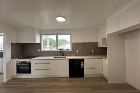 Photo of property in 8 Dennis Road, Papatoetoe, Auckland, 2025