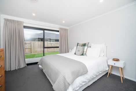 Photo of property in 27 Monarch Drive, Ashhurst, 4810