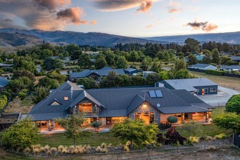 Photo of property in 38 Bell Avenue, Cromwell, 9310