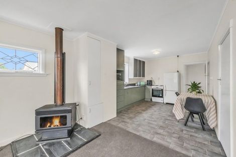 Photo of property in 39 Leeston And Lake Road, Leeston, 7632