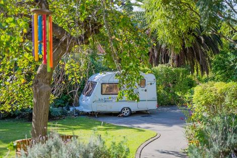 Photo of property in 15 Alexander Street, Waikanae, 5036