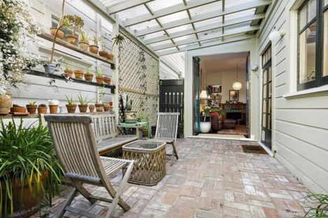 Photo of property in 20 Roy Street, Newtown, Wellington, 6021