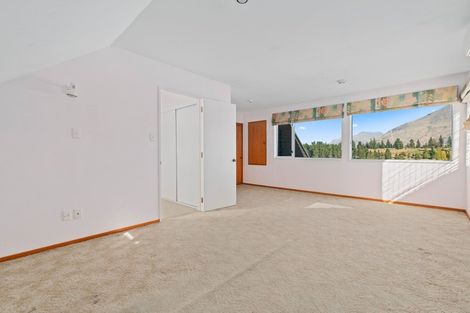 Photo of property in 13a The Terrace, Queenstown, 9300