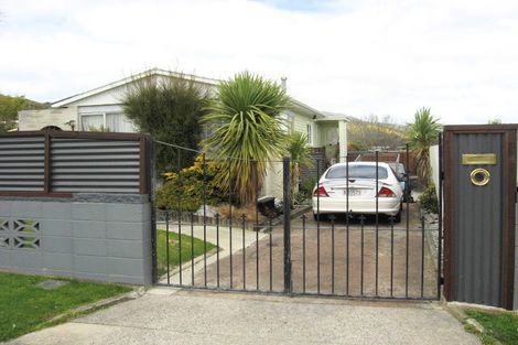 Photo of property in 14 Wright Street, Wainuiomata, Lower Hutt, 5014