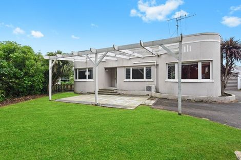 Photo of property in 24 Maeroa Road, Beerescourt, Hamilton, 3200