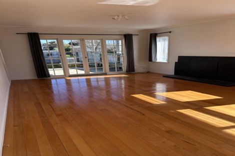 Photo of property in 8 Landscape Road, Pukekohe, 2120