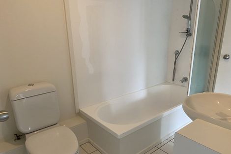 Photo of property in 13/30 John Jennings Drive, Oteha, Auckland, 0632