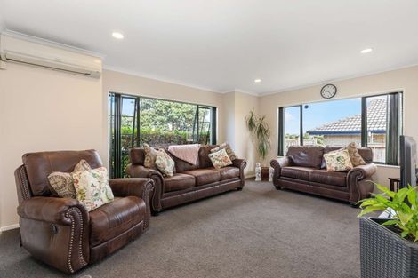 Photo of property in 273 Mahia Road, Weymouth, Auckland, 2103