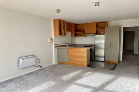 Photo of property in 50b Hawker Street, Mount Victoria, Wellington, 6011