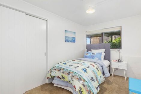 Photo of property in 29 St Annes Crescent, Wattle Downs, Auckland, 2103