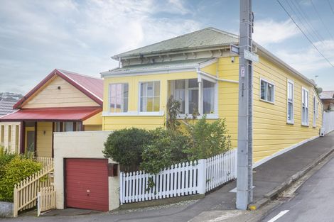 Photo of property in 12 Herald Street, Berhampore, Wellington, 6023