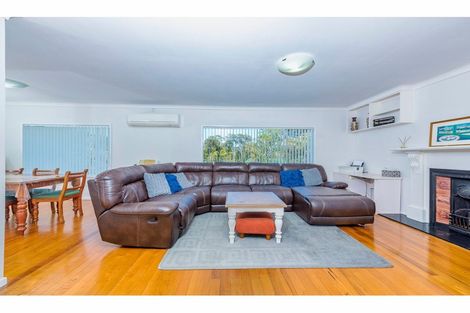 Photo of property in 31 Routley Drive, Glen Eden, Auckland, 0602
