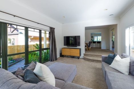 Photo of property in 9 Mark Williams Place, Clevedon, Papakura, 2582