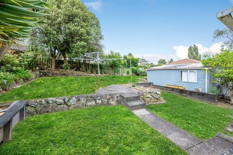 Photo of property in 8 Christina Avenue, Te Atatu South, Auckland, 0602