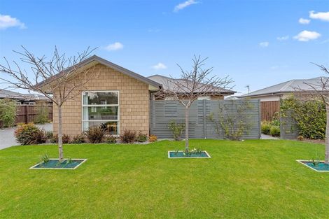 Photo of property in 69 Kippenberger Avenue, Rangiora, 7400