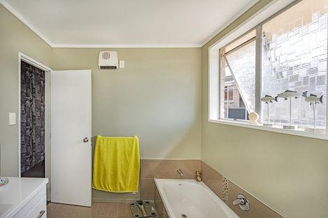 Photo of property in 44 Grove Avenue, Weston, Oamaru, 9401