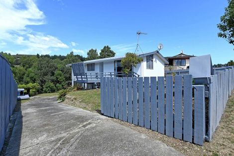 Photo of property in 60 Norana Road, Timberlea, Upper Hutt, 5018