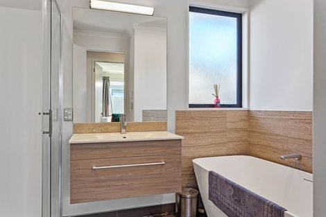 Photo of property in 7 Gartrell Road, Wigram, Christchurch, 8042