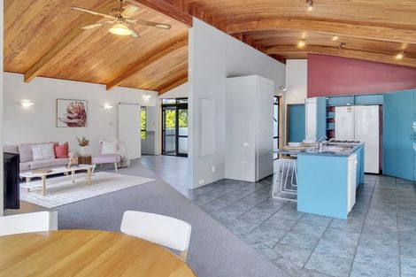 Photo of property in 928 Whangarei Heads Road, Parua Bay, Whangarei, 0174