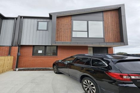 Photo of property in 4 Waipuhinui Way, Wiri, Auckland, 2104