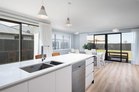 Photo of property in 6 Whitehall Drive, Springlands, Blenheim, 7201