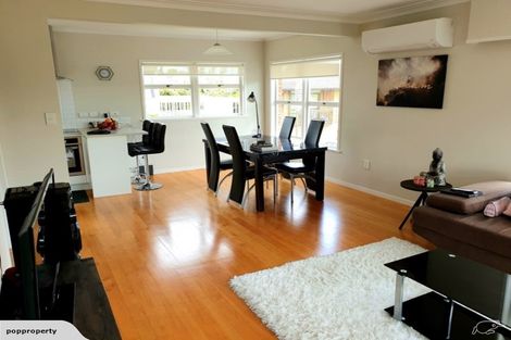Photo of property in 1/7 Newhaven Terrace, Mairangi Bay, Auckland, 0630