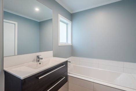 Photo of property in 93a Bartholomew Road, Levin, 5510