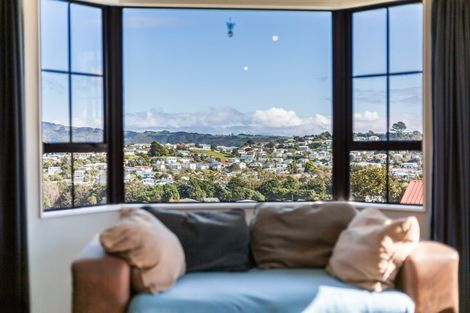 Photo of property in 10 Adventure Drive, Whitby, Porirua, 5024