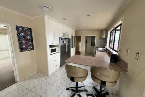 Photo of property in 30 Armagh Road, Blockhouse Bay, Auckland, 0600