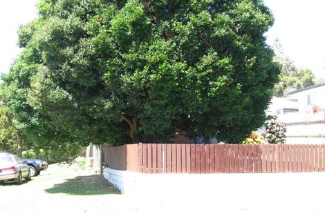 Photo of property in 9 Jamaica Place, Blockhouse Bay, Auckland, 0600