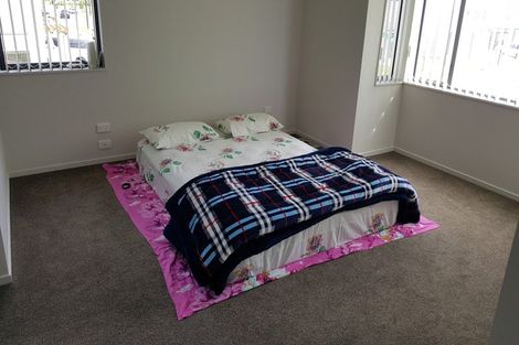 Photo of property in 2/33 Treestump Road, Takanini, 2112