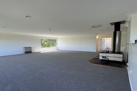 Photo of property in 14 Pekanga Road, Normandale, Lower Hutt, 5010