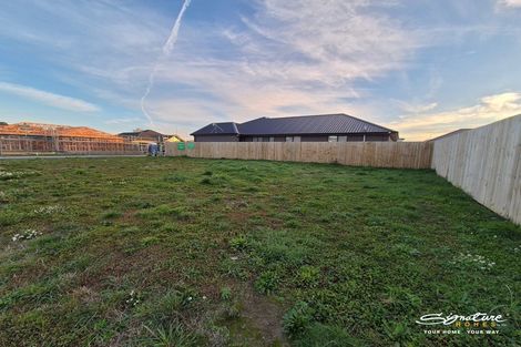 Photo of property in 2 Cabbage Close, Halswell, Christchurch, 8025