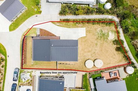 Photo of property in 4 Kuaka Crescent, Mangawhai, 0505