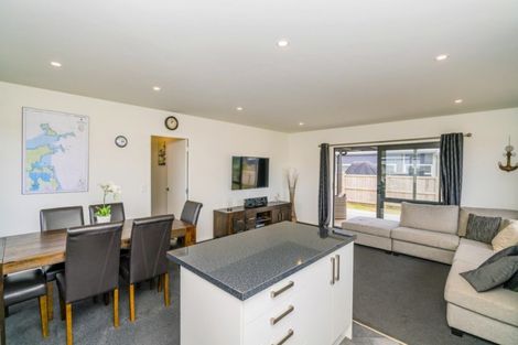 Photo of property in 48 Alf Simpson Drive, Whitianga, 3510