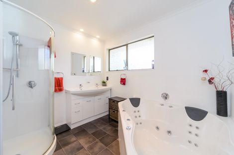 Photo of property in 39 Pencarrow Street, Highbury, Palmerston North, 4412