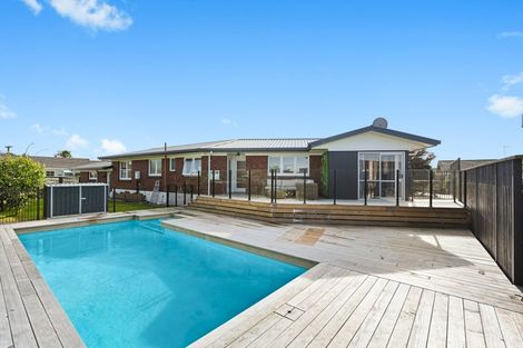 Photo of property in 4 Glading Place, St Andrews, Hamilton, 3200