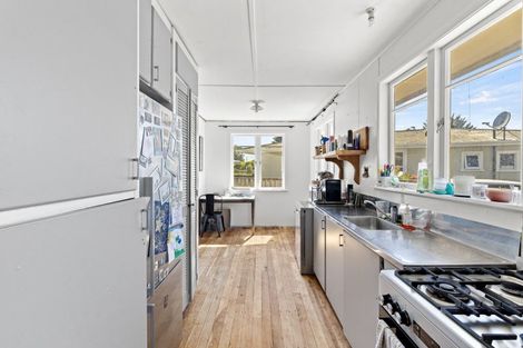 Photo of property in 11 Flower Street, Bulls, 4818